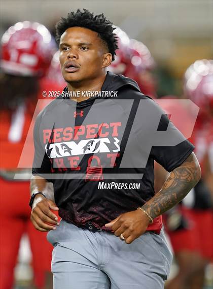 Thumbnail 2 in Terrell Vs Huntsville (UIL 5A D2 Football Area) photogallery.