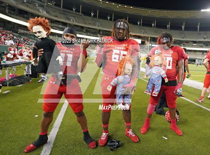 Thumbnail 1 in Terrell Vs Huntsville (UIL 5A D2 Football Area) photogallery.