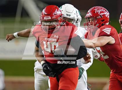 Thumbnail 2 in Terrell Vs Huntsville (UIL 5A D2 Football Area) photogallery.