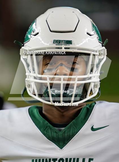 Thumbnail 2 in Terrell Vs Huntsville (UIL 5A D2 Football Area) photogallery.