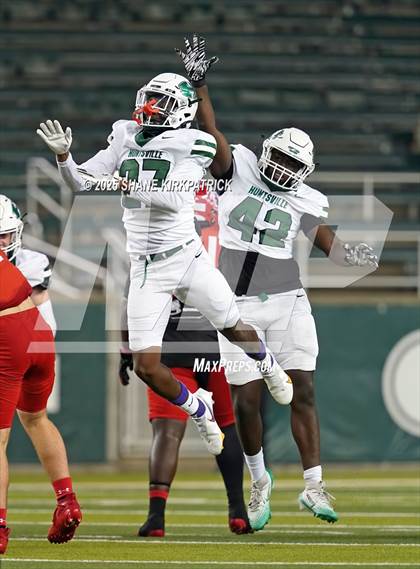 Thumbnail 3 in Terrell Vs Huntsville (UIL 5A D2 Football Area) photogallery.