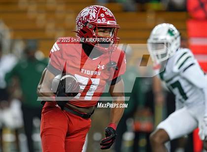 Thumbnail 3 in Terrell Vs Huntsville (UIL 5A D2 Football Area) photogallery.