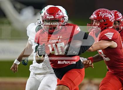 Thumbnail 3 in Terrell Vs Huntsville (UIL 5A D2 Football Area) photogallery.