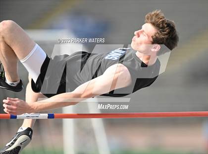 Thumbnail 2 in Brother Martin "Chubby Marks" Relays (Field Events) photogallery.