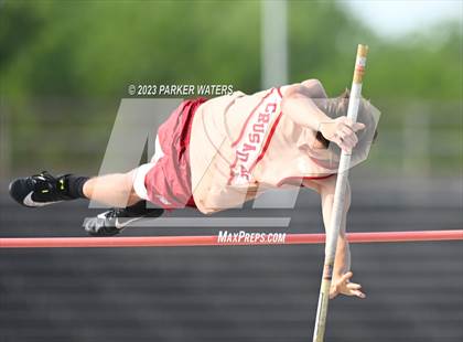 Thumbnail 1 in Brother Martin "Chubby Marks" Relays (Field Events) photogallery.
