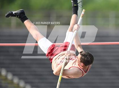 Thumbnail 1 in Brother Martin "Chubby Marks" Relays (Field Events) photogallery.