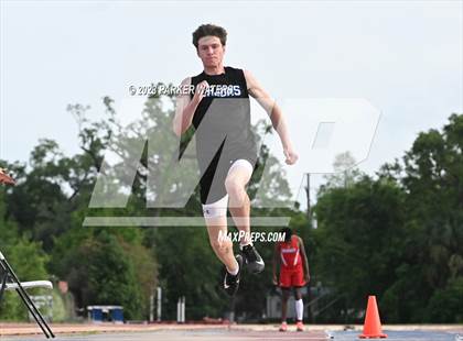 Thumbnail 2 in Brother Martin "Chubby Marks" Relays (Field Events) photogallery.