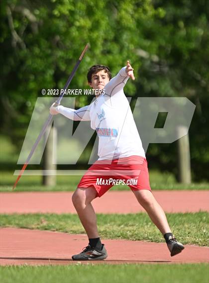 Thumbnail 2 in Brother Martin "Chubby Marks" Relays (Field Events) photogallery.