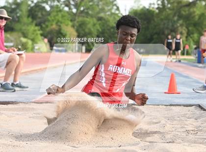 Thumbnail 2 in Brother Martin "Chubby Marks" Relays (Field Events) photogallery.