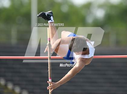 Thumbnail 1 in Brother Martin "Chubby Marks" Relays (Field Events) photogallery.