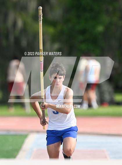 Thumbnail 3 in Brother Martin "Chubby Marks" Relays (Field Events) photogallery.