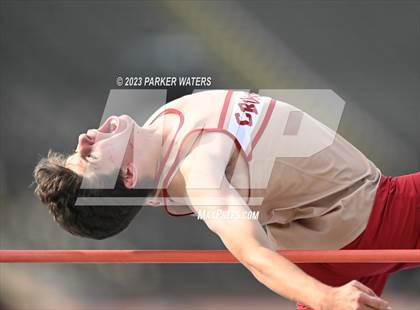 Thumbnail 3 in Brother Martin "Chubby Marks" Relays (Field Events) photogallery.