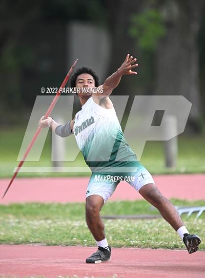 Thumbnail 1 in Brother Martin "Chubby Marks" Relays (Field Events) photogallery.