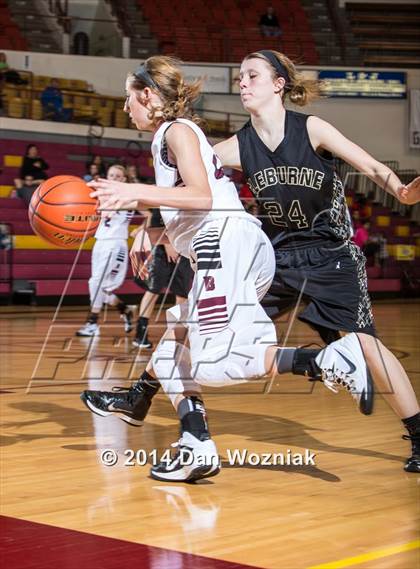 Thumbnail 1 in Cleburne vs. Bowie (Fantasy of Lights) photogallery.