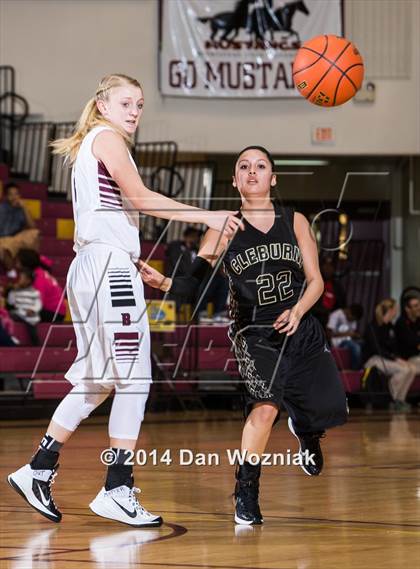 Thumbnail 1 in Cleburne vs. Bowie (Fantasy of Lights) photogallery.