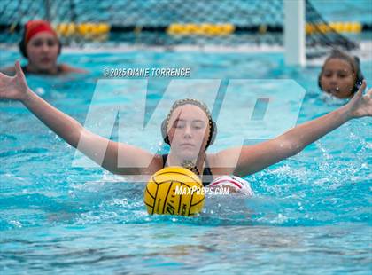Thumbnail 2 in Foothill vs Beckman (Bill Barnett Holiday Cup) photogallery.