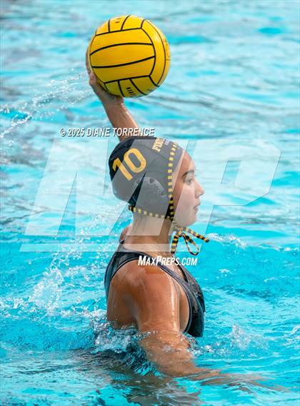 Thumbnail 2 in Foothill vs Beckman (Bill Barnett Holiday Cup) photogallery.