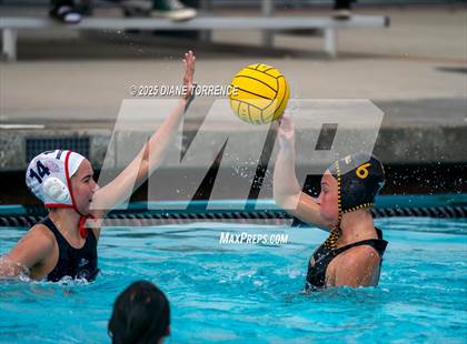 Thumbnail 1 in Foothill vs Beckman (Bill Barnett Holiday Cup) photogallery.