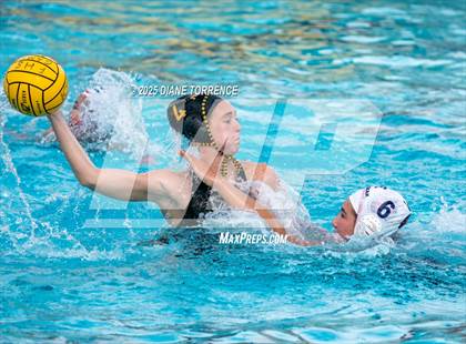 Thumbnail 2 in Foothill vs Beckman (Bill Barnett Holiday Cup) photogallery.