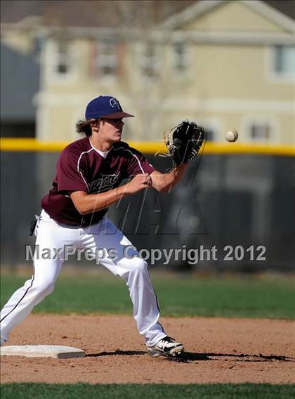 Thumbnail 1 in Cherokee Trail @ Eaglecrest photogallery.