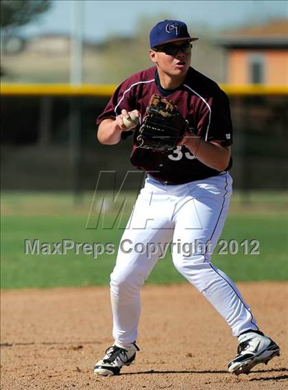 Thumbnail 1 in Cherokee Trail @ Eaglecrest photogallery.
