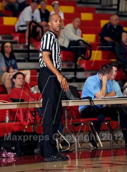 Thumbnail 1 in JW North vs. Sacred Heart Cathedral (MaxPreps Holiday Classic) photogallery.