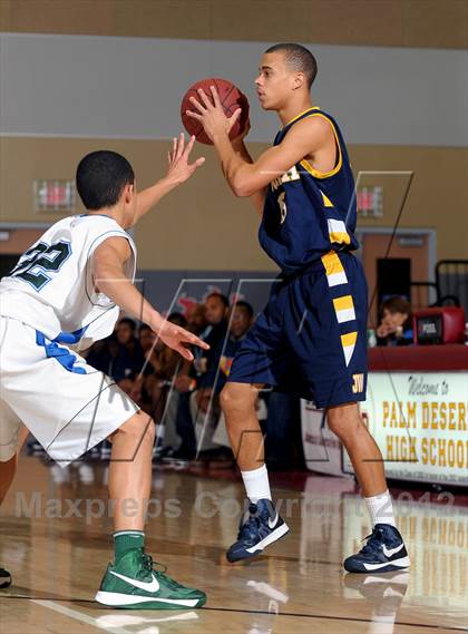 Thumbnail 3 in JW North vs. Sacred Heart Cathedral (MaxPreps Holiday Classic) photogallery.