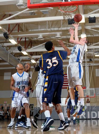 Thumbnail 3 in JW North vs. Sacred Heart Cathedral (MaxPreps Holiday Classic) photogallery.