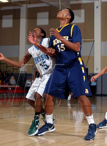 Thumbnail 2 in JW North vs. Sacred Heart Cathedral (MaxPreps Holiday Classic) photogallery.