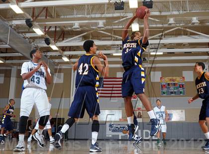 Thumbnail 1 in JW North vs. Sacred Heart Cathedral (MaxPreps Holiday Classic) photogallery.