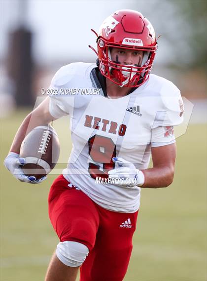 Thumbnail 1 in Metro Christian (Tulsa) @ Prairie Grove photogallery.