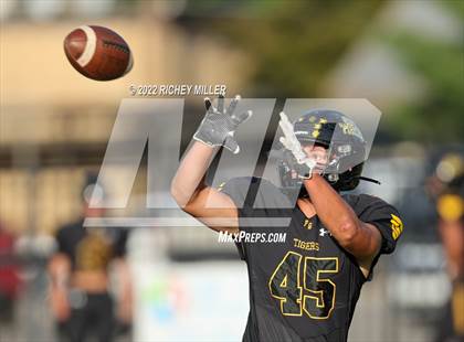 Thumbnail 2 in Metro Christian (Tulsa) @ Prairie Grove photogallery.