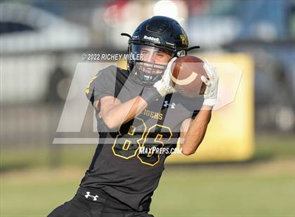 Thumbnail 2 in Metro Christian (Tulsa) @ Prairie Grove photogallery.
