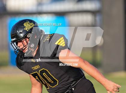 Thumbnail 3 in Metro Christian (Tulsa) @ Prairie Grove photogallery.