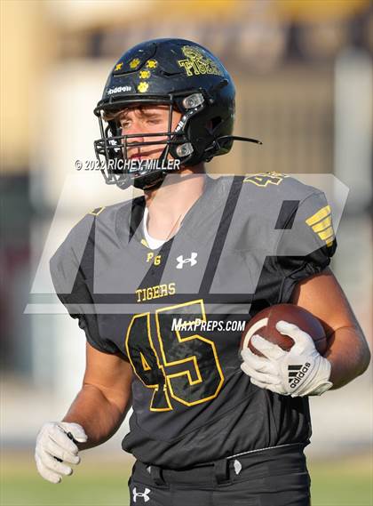 Thumbnail 3 in Metro Christian (Tulsa) @ Prairie Grove photogallery.