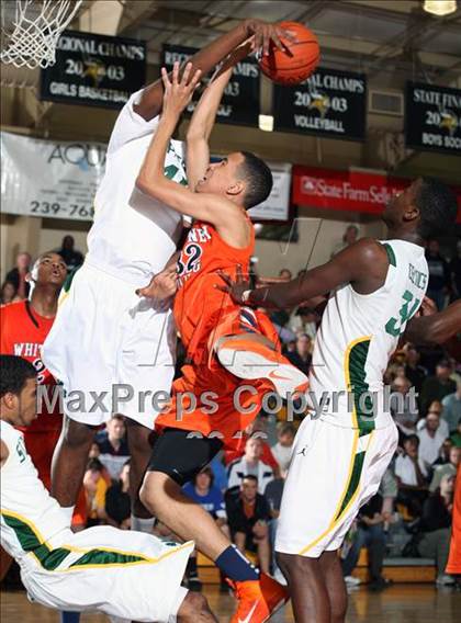 Thumbnail 2 in Whitney Young vs. St. Patrick (City of Palms Classic) photogallery.