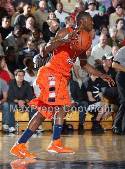 Thumbnail 2 in Whitney Young vs. St. Patrick (City of Palms Classic) photogallery.