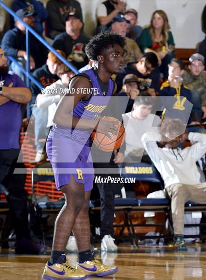 Thumbnail 3 in Archbishop Riordan vs. Sacramento (Gridley Invitational) photogallery.