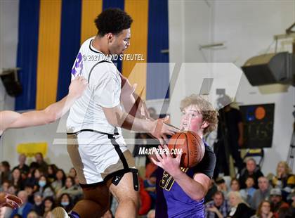 Thumbnail 3 in Archbishop Riordan vs. Sacramento (Gridley Invitational) photogallery.