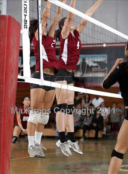 Thumbnail 2 in Taft @ Van Nuys photogallery.