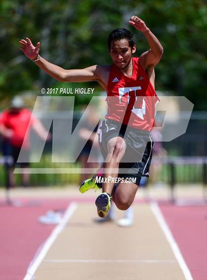 Thumbnail 2 in West Valley Invitational photogallery.
