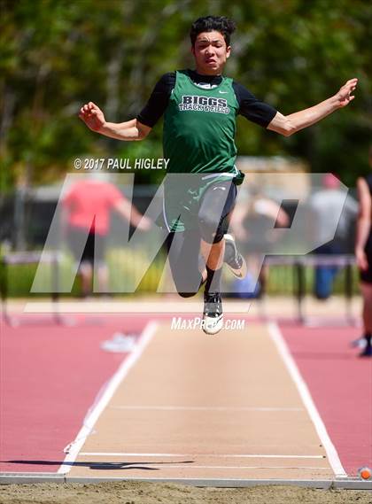 Thumbnail 1 in West Valley Invitational photogallery.