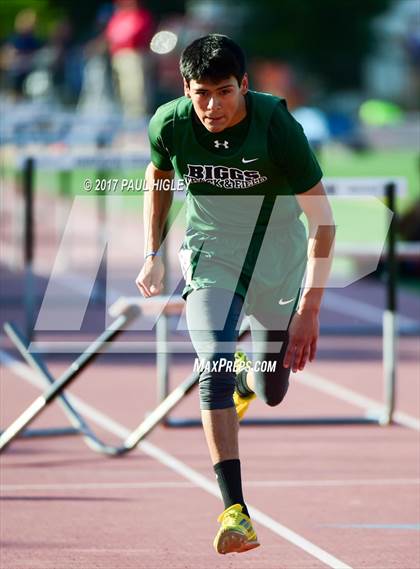 Thumbnail 3 in West Valley Invitational photogallery.