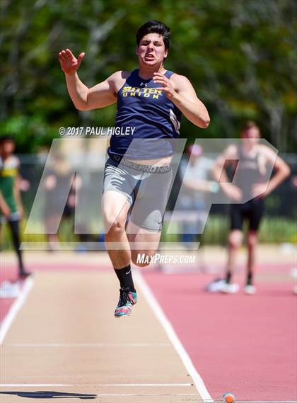 Thumbnail 3 in West Valley Invitational photogallery.