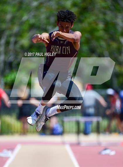 Thumbnail 3 in West Valley Invitational photogallery.