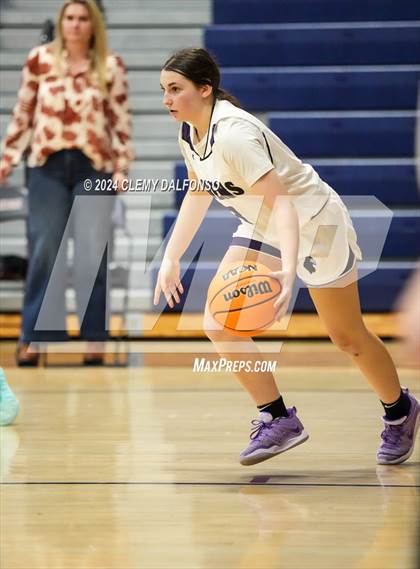 Thumbnail 1 in Denver South vs Summit (Dakota Ridge High School) photogallery.