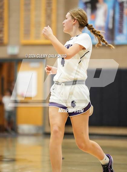 Thumbnail 3 in Denver South vs Summit (Dakota Ridge High School) photogallery.