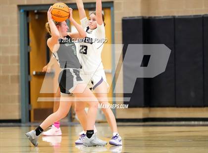Thumbnail 2 in Denver South vs Summit (Dakota Ridge High School) photogallery.
