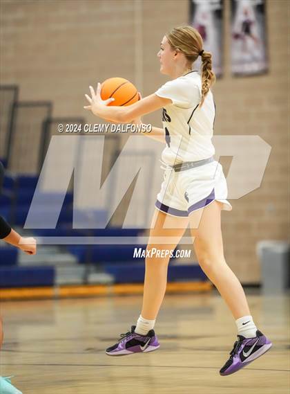 Thumbnail 1 in Denver South vs Summit (Dakota Ridge High School) photogallery.