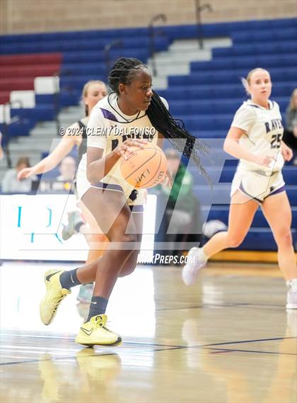 Thumbnail 1 in Denver South vs Summit (Dakota Ridge High School) photogallery.